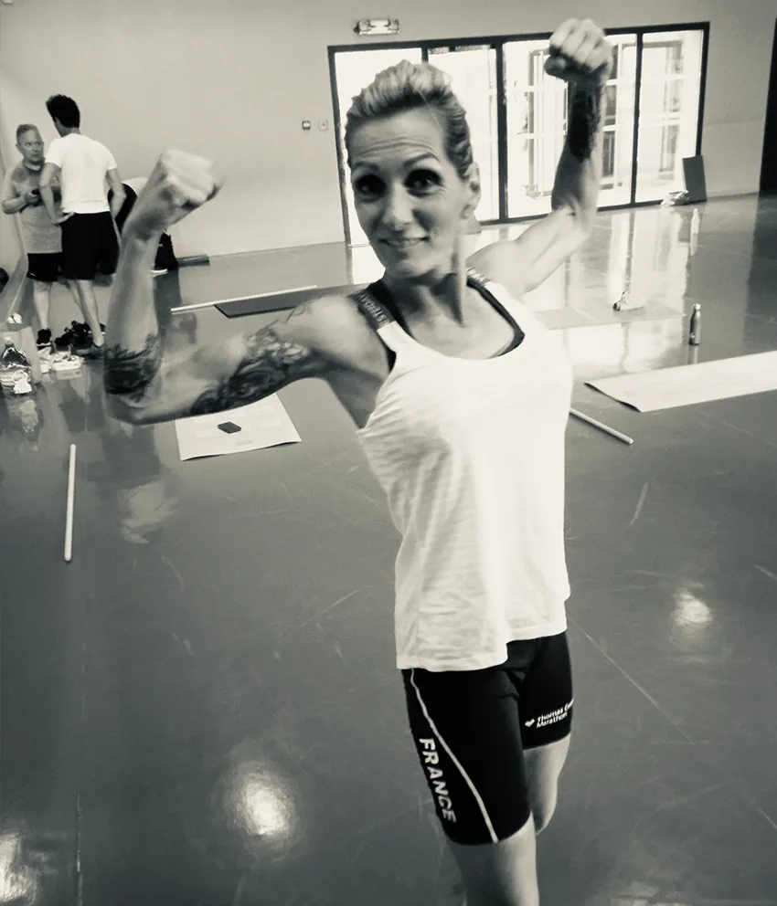 Ingrid Lopergolo, athlète et coach sportive, en salle de sport